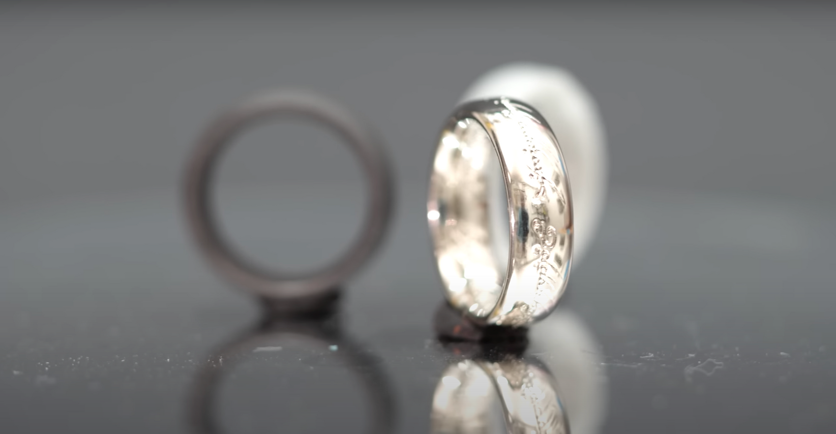 グラファイトペイントを使ってレジン素材の3Dプリントオブジェを電導メッキする凄技