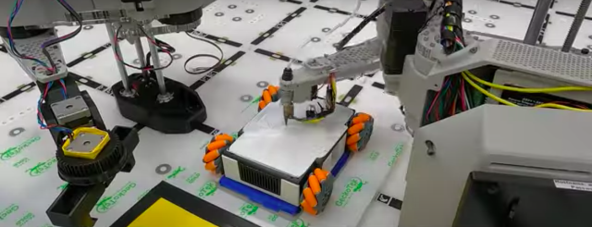 米国企業が3Dプリンターを使って電気自動車を完全自動製造|オートメーションと〈ものつくり〉の未来とは?