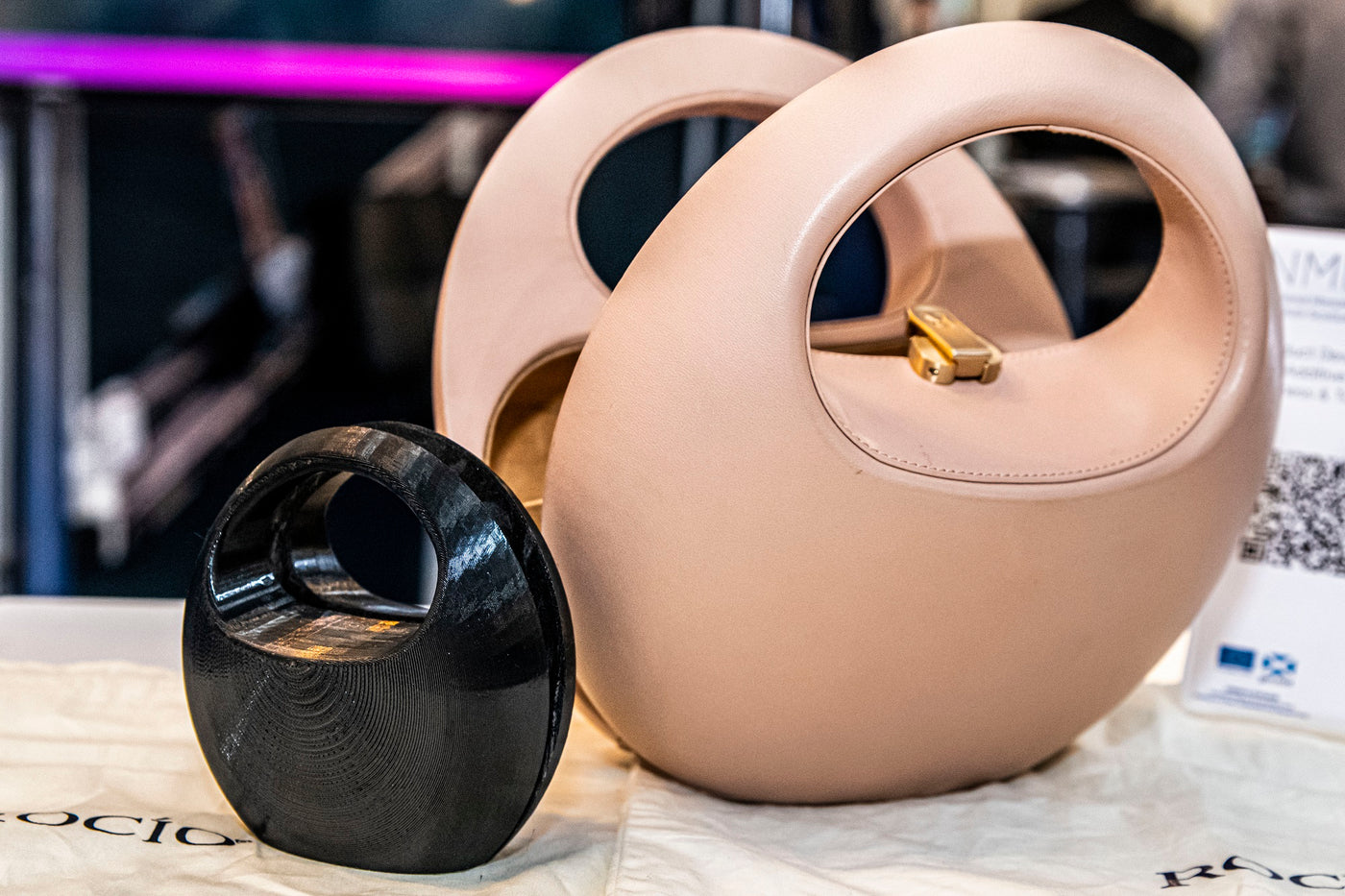 キャサリン妃やエマ・ワトソンも愛用する木製バッグブランド「ROCIO」が業界を刷新する3Dプリントバッグを発明