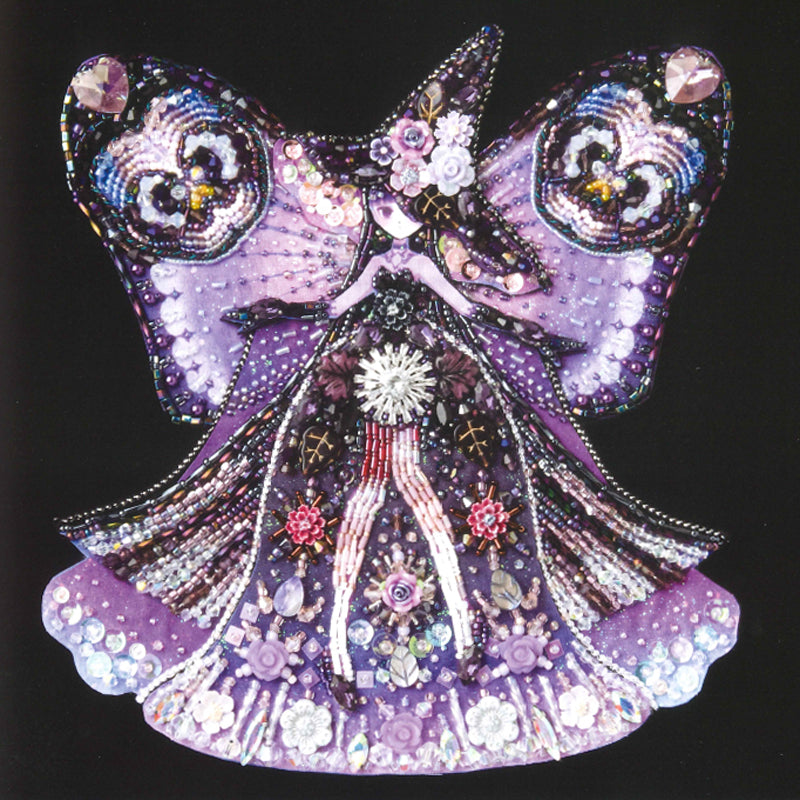 Hobby JAPAN　書籍『魔法少女の秘密のアトリエ　変身アイテムとマジカルグッズの作り方』